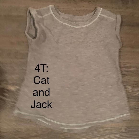 Random shirts 4T-5T kids - Picture 2 of 8